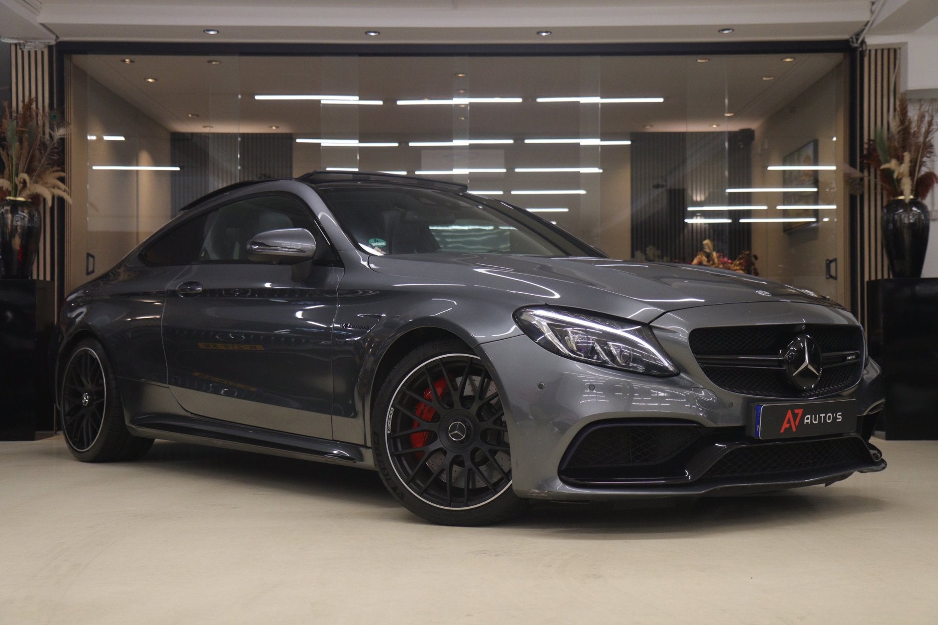 Mercedes-Benz C-klasse Coupé AMG 63 S PANO/360CAM/BURM/ACC/, Automaat, Achterwielaandrijving, Gebruikt, 4 stoelen