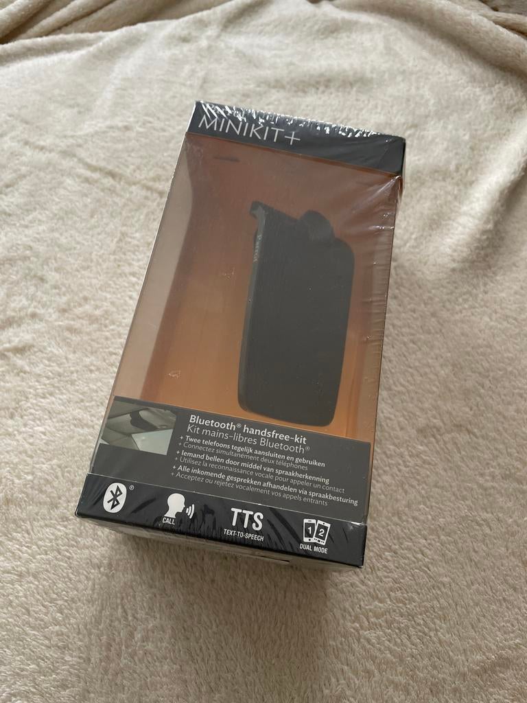 Parrot Minikit + Bluetooth handsfree-kit, Auto diversen, Carkits, Nieuw, Ophalen of Verzenden