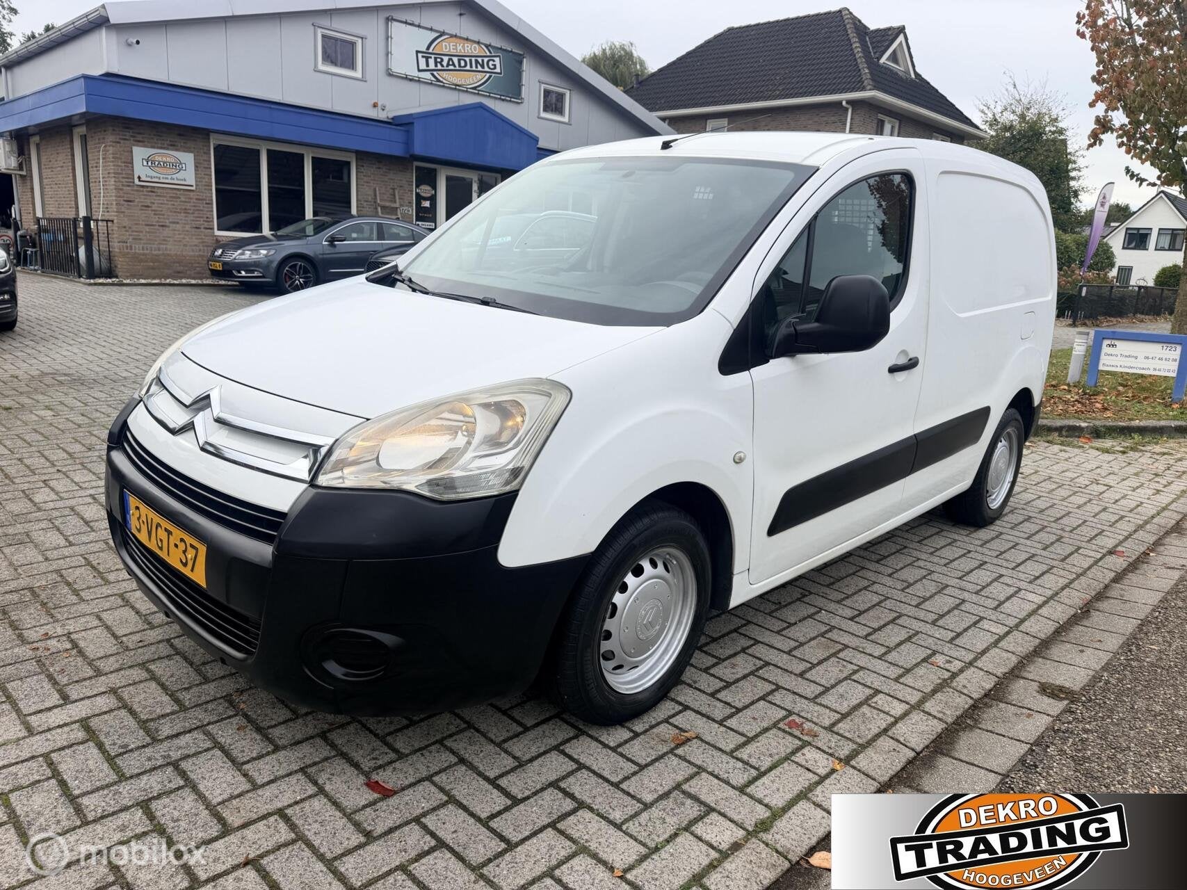 Citroen Berlingo 1.6 HDI Comfort airco cruise trekhaak, Gebruikt, 4 cilinders, Citroën, Origineel Nederlands
