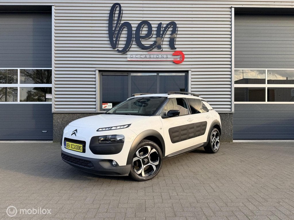 Citroen C4 Cactus 1.6 BlueHDi Feel Camera Pano NAP, Auto's, Citroën, Voorwielaandrijving, Automatische klimaatregeling, Gebruikt