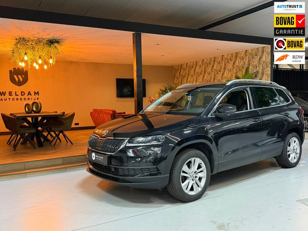 Skoda Karoq 1.5 TSI ACT Style|Trekhaak 1.500kg Trekgewicht|C, Auto's, Stof, 4 cilinders, Zwart, Karoq