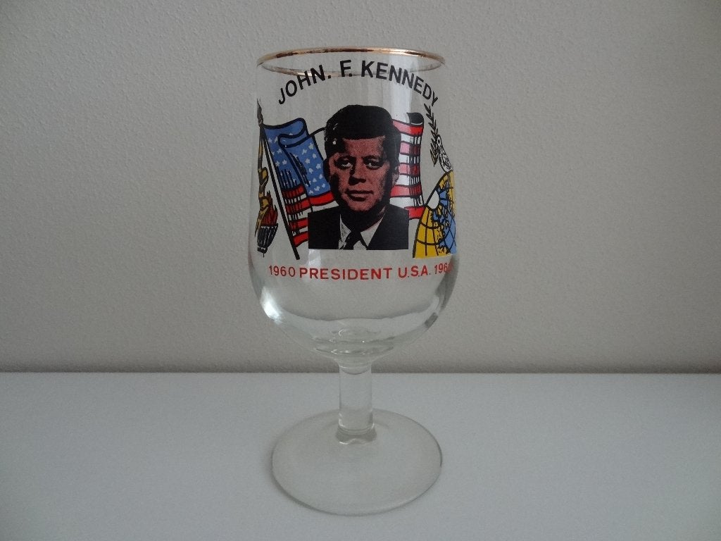 glas Kennedy 1960 - 1963, Verzamelen, Ophalen, Zo goed als nieuw, Bierglas