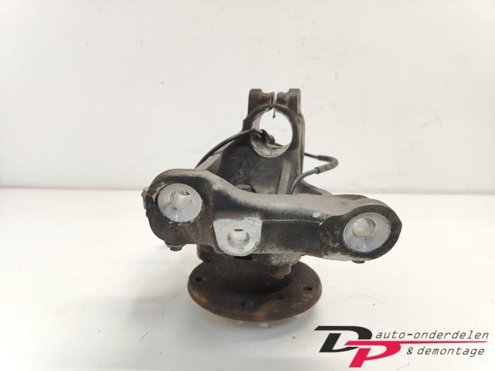 Fusee links-voor van een BMW 1-Serie, Gebruikt, -, -, Ophalen of Verzenden