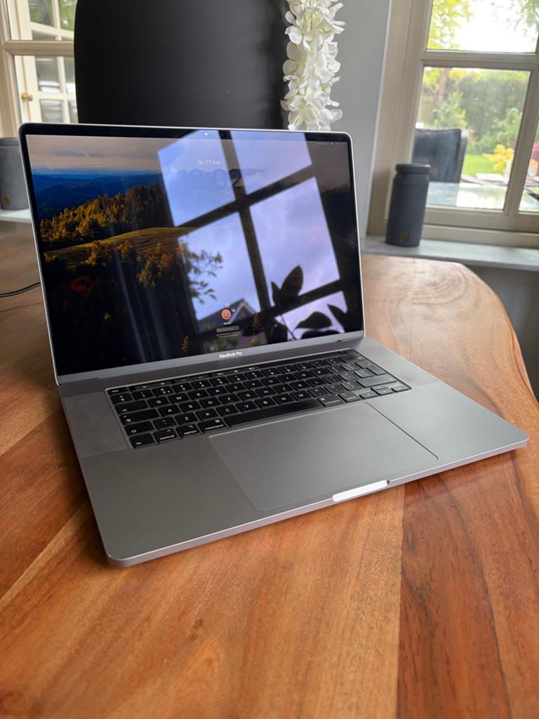 MacBook Pro 16" 2019, Touchbar, i9, 16GB RAM, 1TB SSD, Computers en Software, Apple Macbooks, Gebruikt, MacBook Pro, 16 inch, 2 tot 3 Ghz