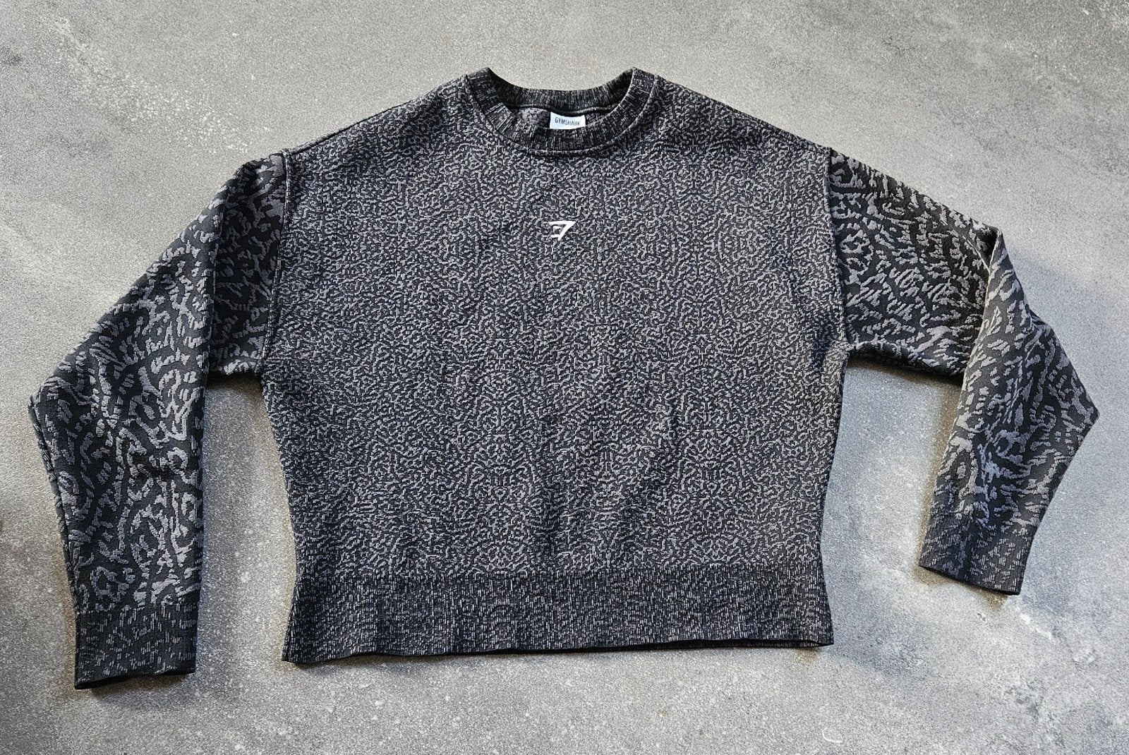 Gymshark trui zwart animal print - maat S, Zwart, Ophalen of Verzenden, Zo goed als nieuw, Maat 36 (S)