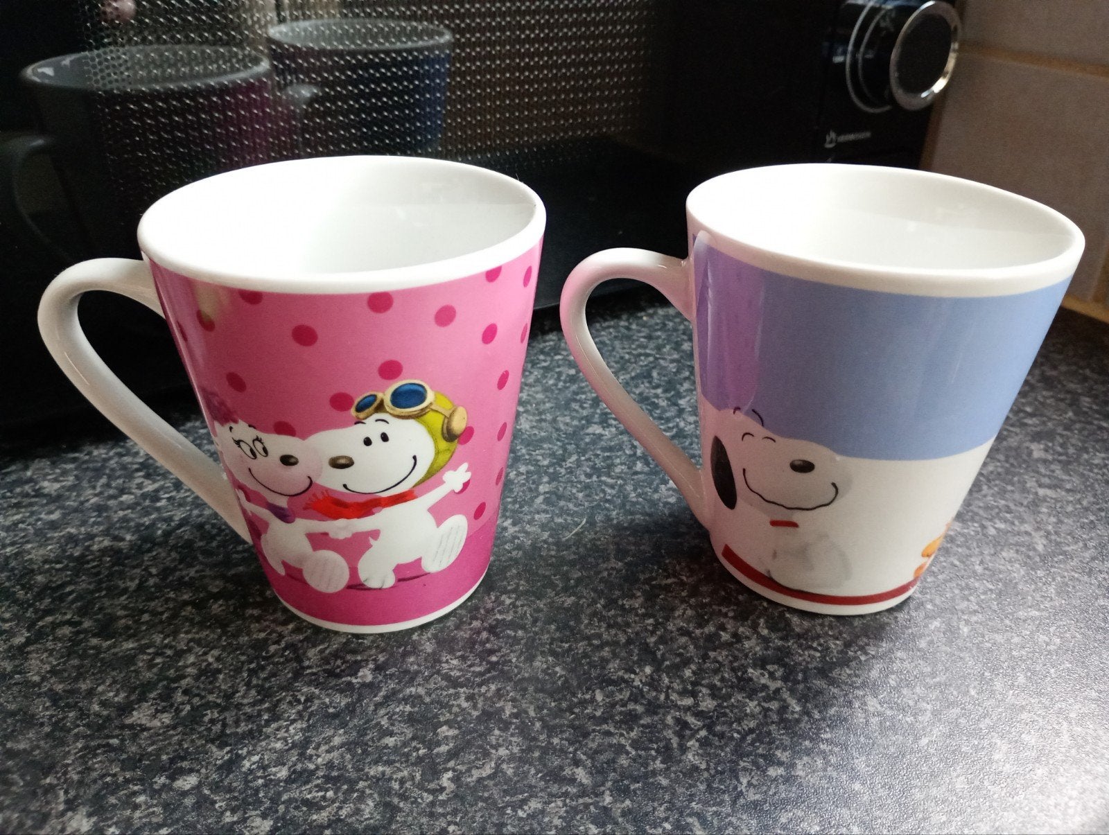 Snoopy bekers, Ophalen of Verzenden, Zo goed als nieuw, Overige stijlen, Kop(pen) en/of Schotel(s)