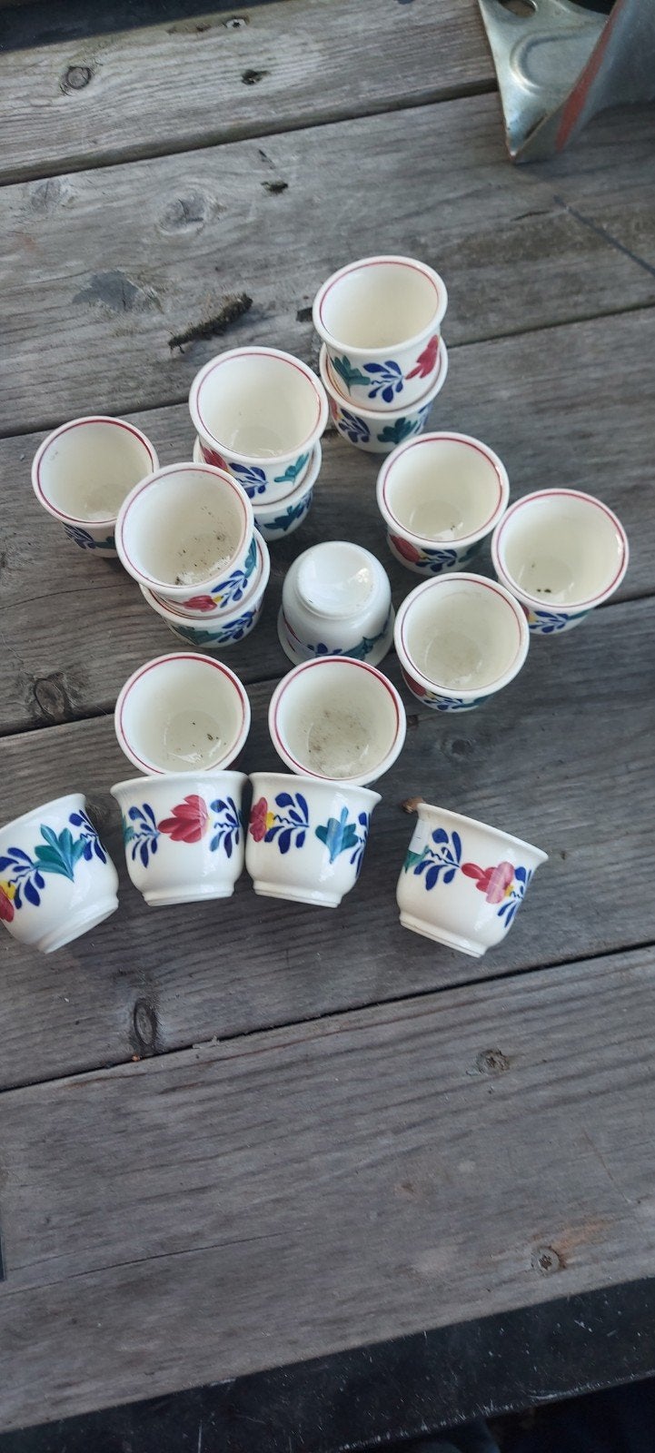 Set van 17 Boerenbont eierdopjes met bloemmotief, Antiek en Kunst, Ophalen of Verzenden