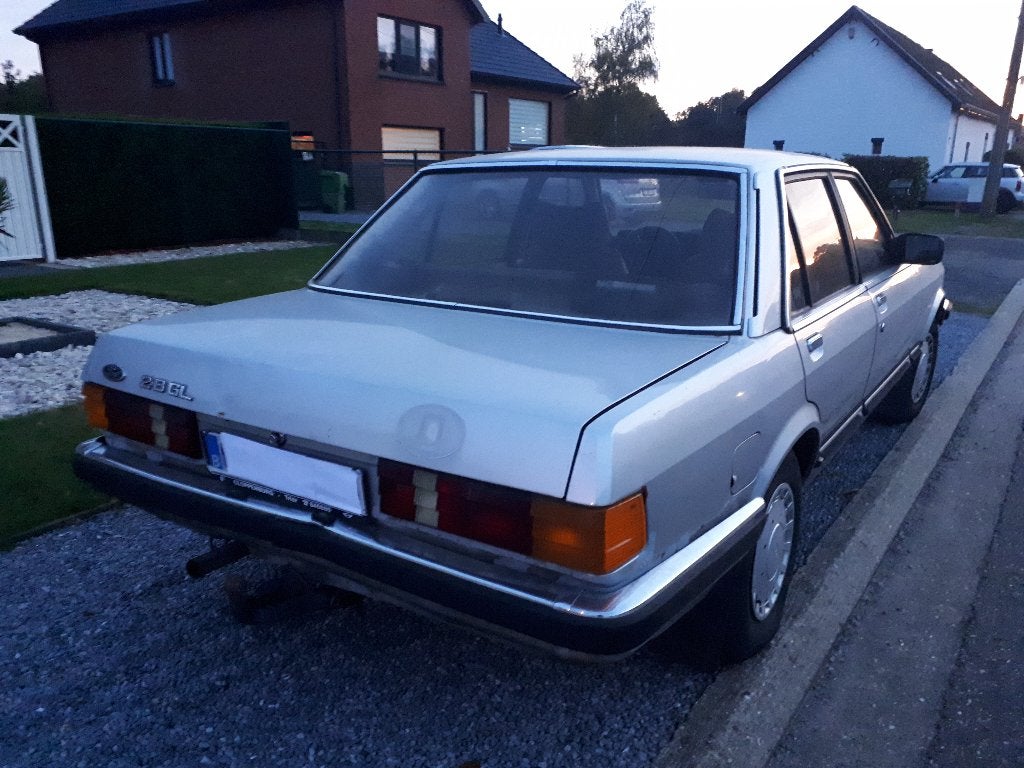FORD GRANADA 2.8 GL AUT NO GARAEGE QUEEN, Particulier, Te koop