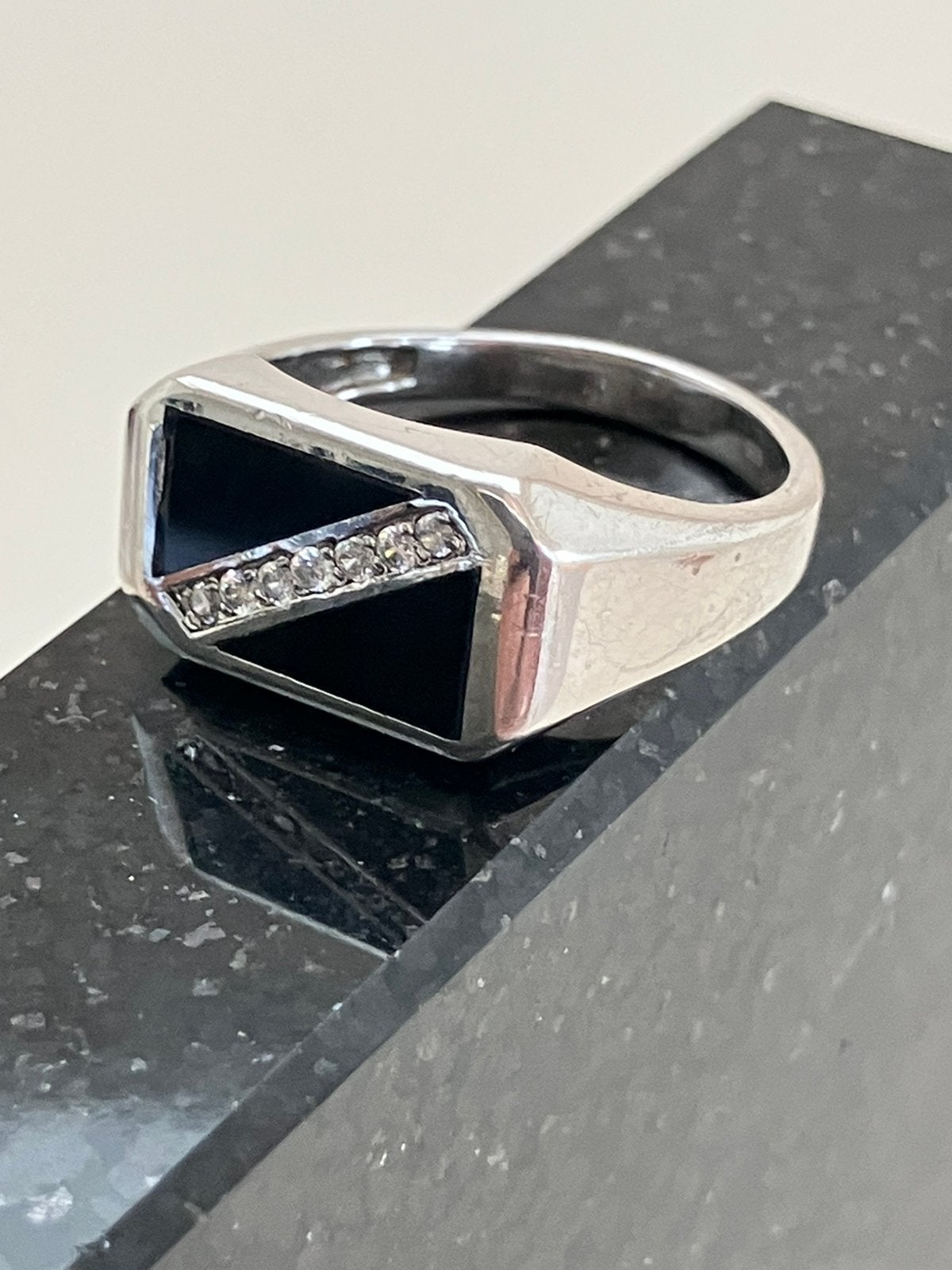 Klein model zegelring, Ophalen of Verzenden, Zo goed als nieuw, 17 tot 18, Dame