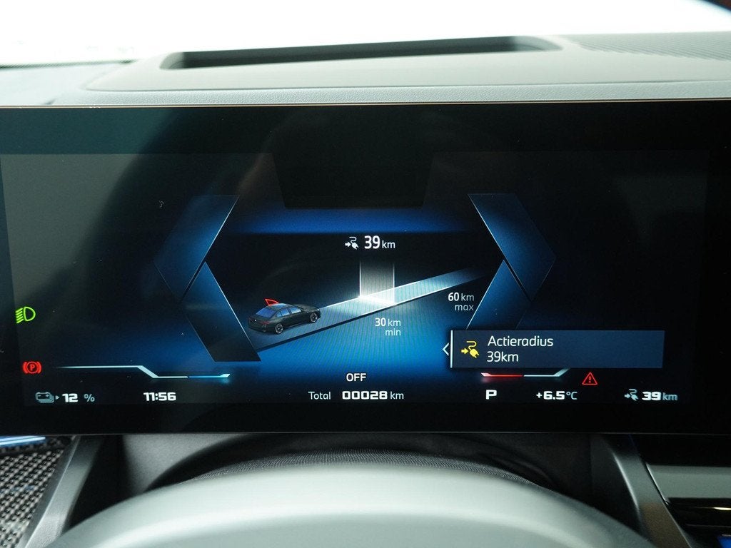 BMW i5 Sedan M60 xDrive | M Sportpakket Pro | Innovation Pac, Automaat, 2270 kg, Zwart, Lichtsensor