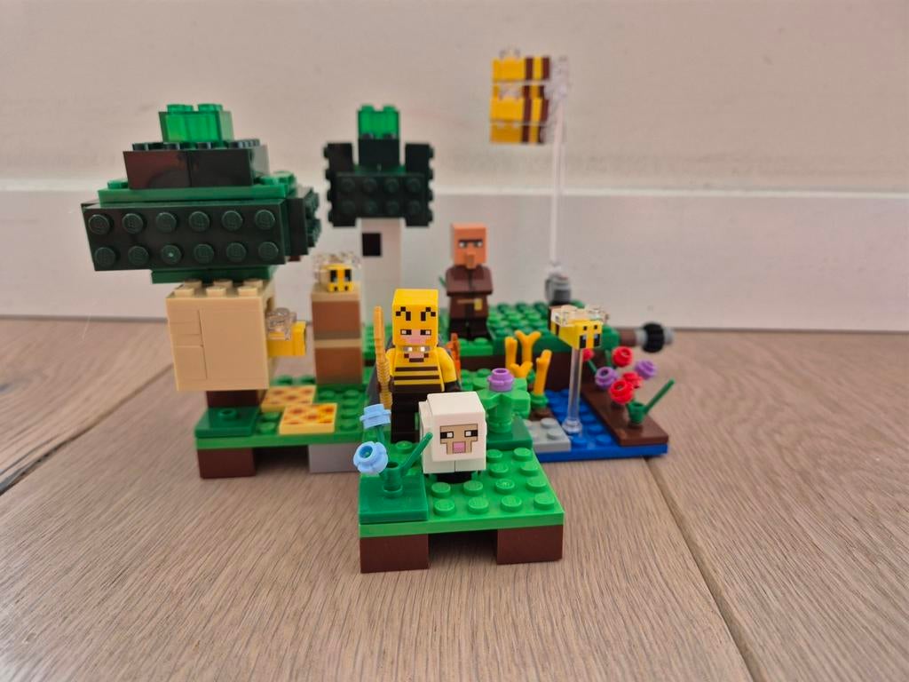 The Bee Farm, lego 21165., Kinderen en Baby's, Speelgoed | Duplo en Lego, Zo goed als nieuw, Lego, Complete set, Compleet, Inclusief doos