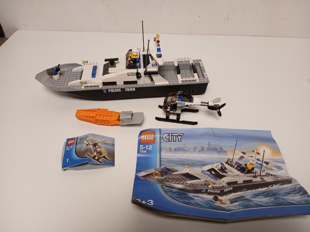 Lego 7899 politieboot met helikopter en werkende motor, Ophalen of Verzenden