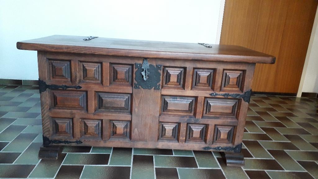 dekenkist eiken, Ophalen, Gebruikt, 100 tot 150 cm, 50 tot 75 cm