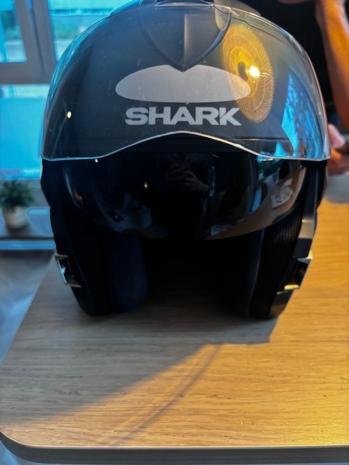 Shark evoline series 3 helm met zonneviezier maat M, Motoren, Ophalen, Tweedehands, Systeemhelm, Shark