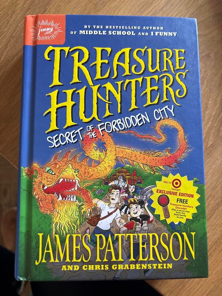 Treasure Hunters: Secret of the Forbidden City - James Patte, Ophalen, Zo goed als nieuw, Fictie