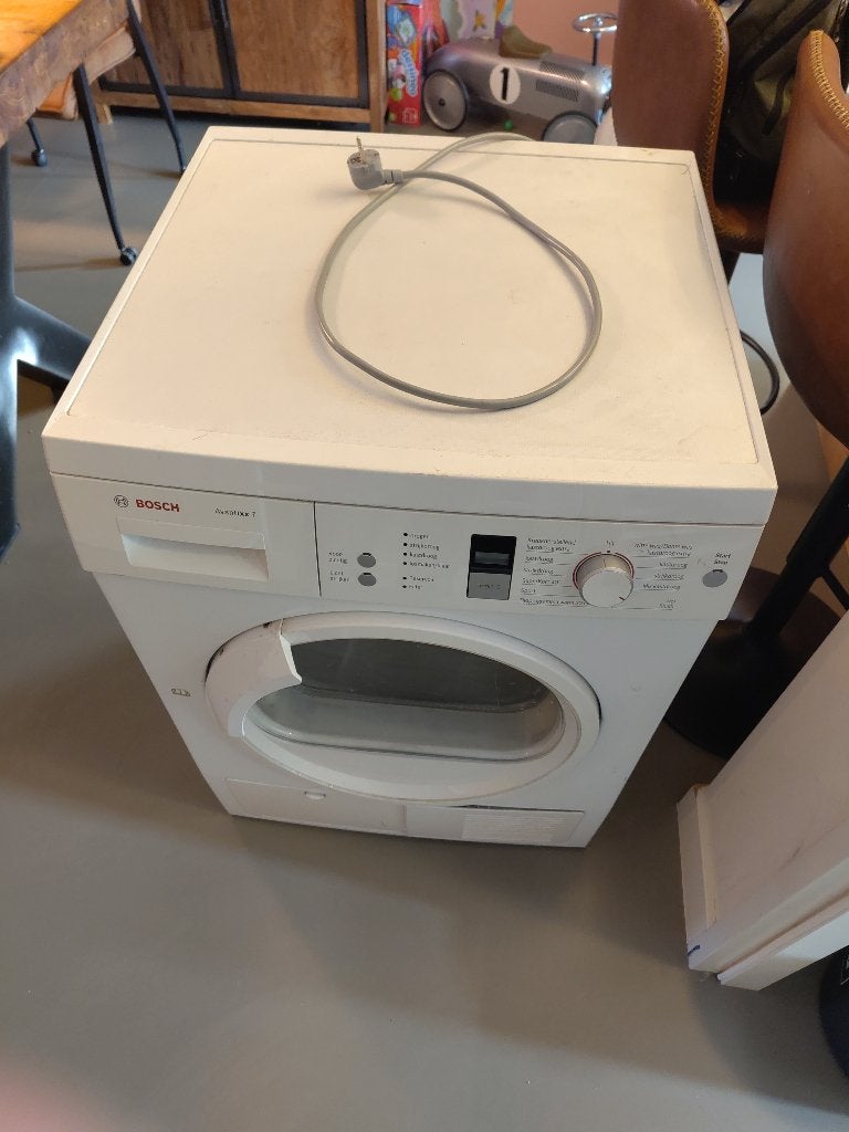 Bosch wasdroger (DEFECT), Ophalen, 6 tot 8 kg, Minder dan 85 cm, Voorlader