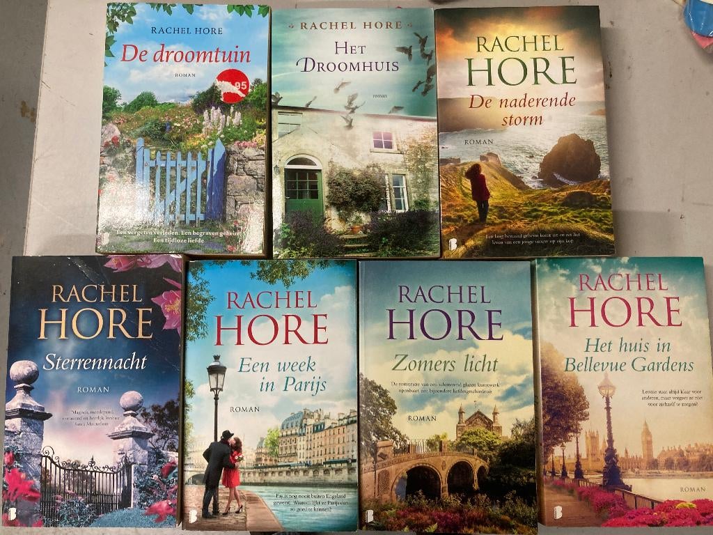 T.K. Nog 2 boeken Rachel Hore Zie actuele lijst, Ophalen of Verzenden, Gelezen, Rachel Hore, Wereld overig