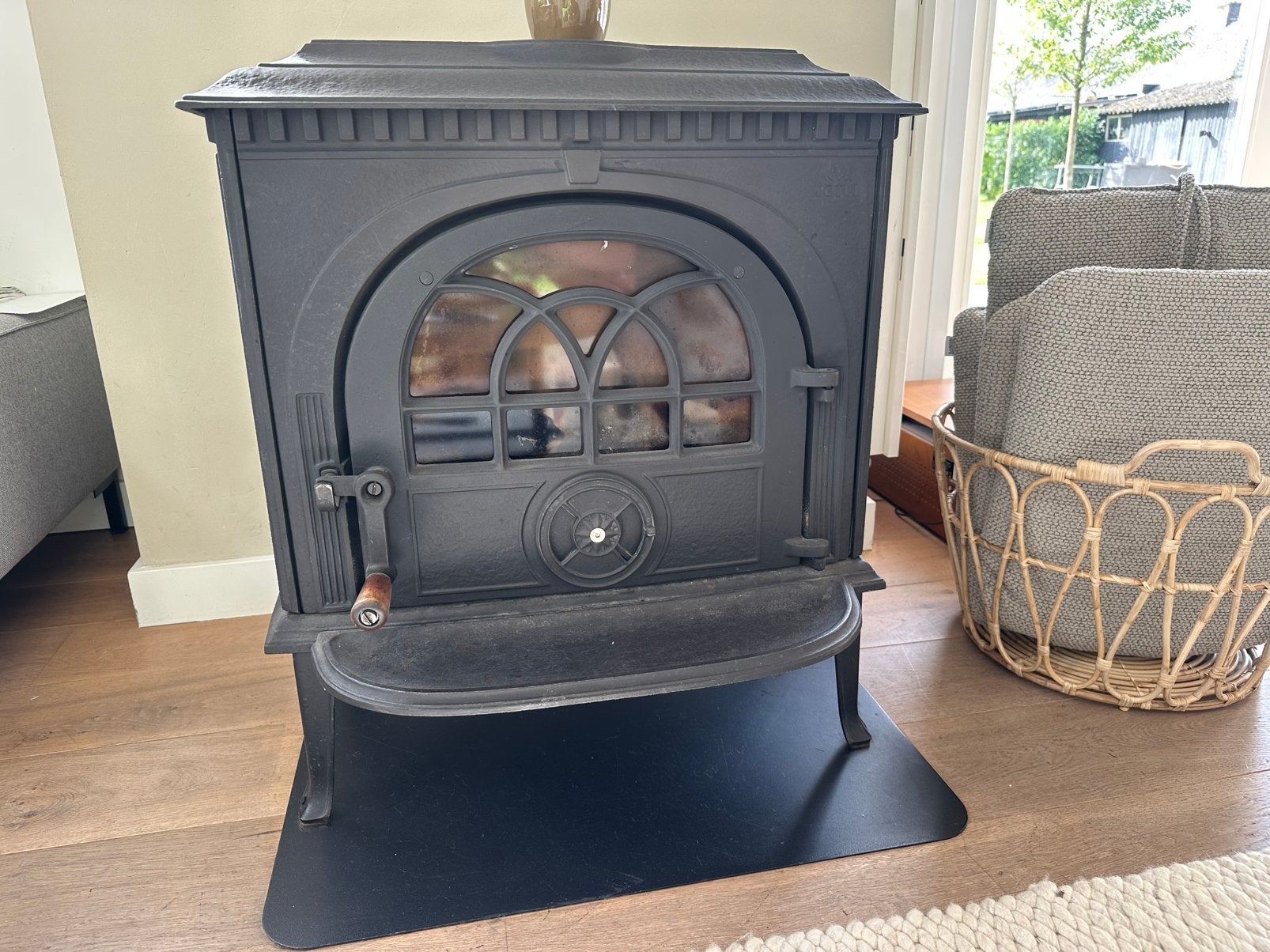 Jotul 8-serie houtkachel, gietijzer, ca. 11 kW, Ophalen, Gebruikt, Hout, Houtkachel