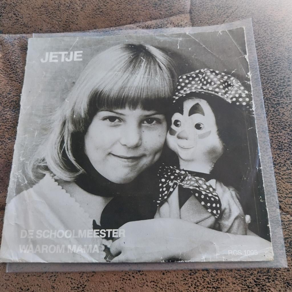 Jetje - De Schoolmeester / Waarom Mama - Single Vinyl, Originele persing, Ophalen of Verzenden, Gebruikt, Nederlandstalig