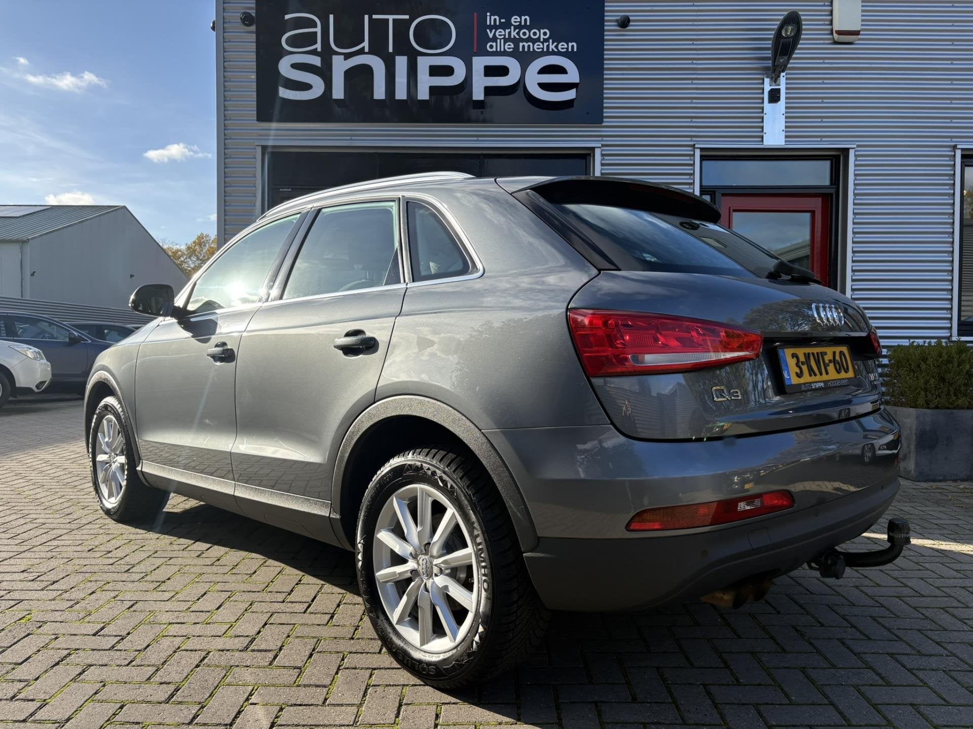 Audi Q3 2.0 TFSI quattro -AUTOMAAT-TREKHAAK-2000 KG TREKGEWI, Auto's, Euro 5, Stof, Gebruikt, Zwart