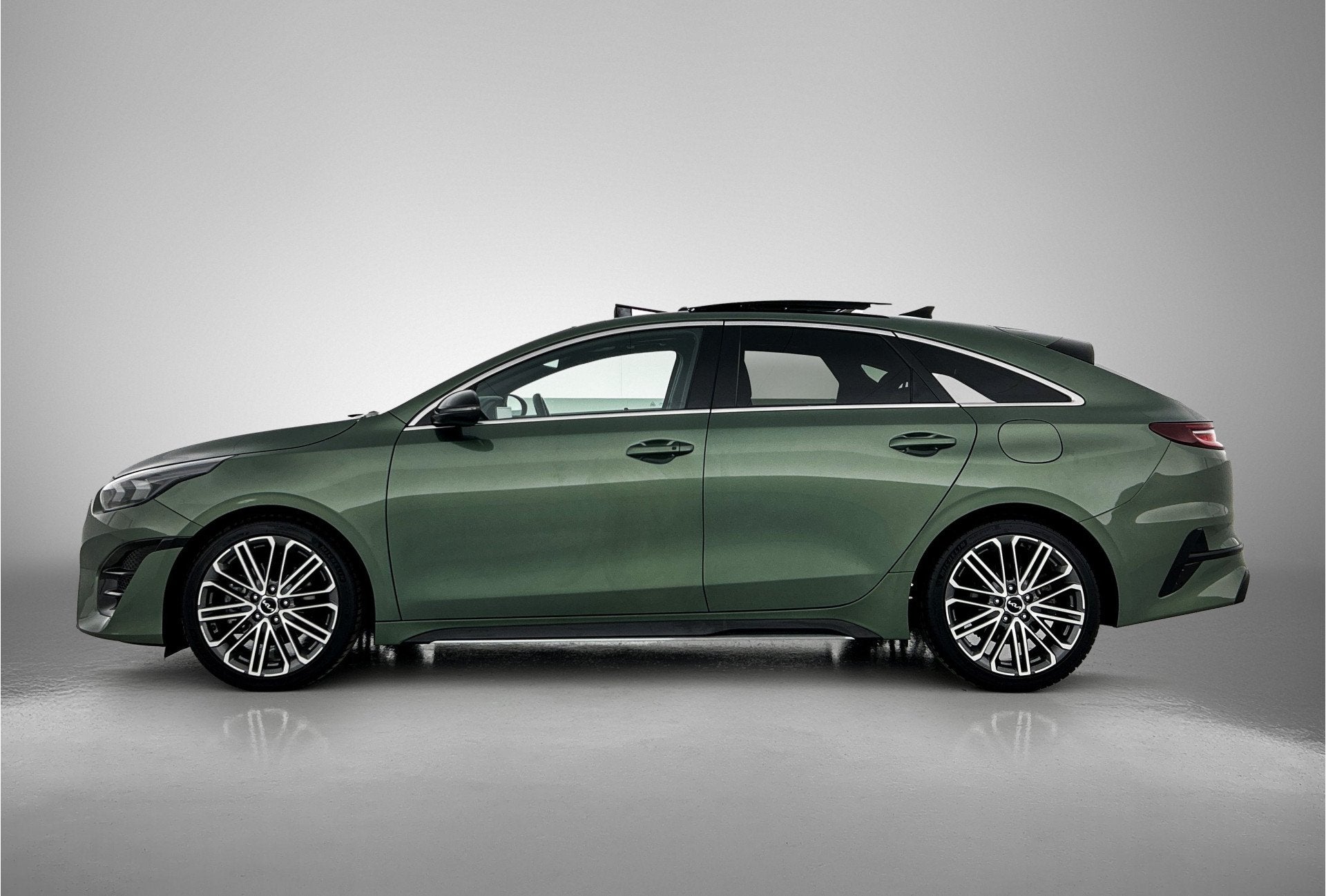 Kia ProCeed 1.5 T-GDi GT-PlusLine | Panoramadak | JBL | Clim, Auto's, Kia, 1325 kg, Gebruikt, 4 cilinders, 610 kg