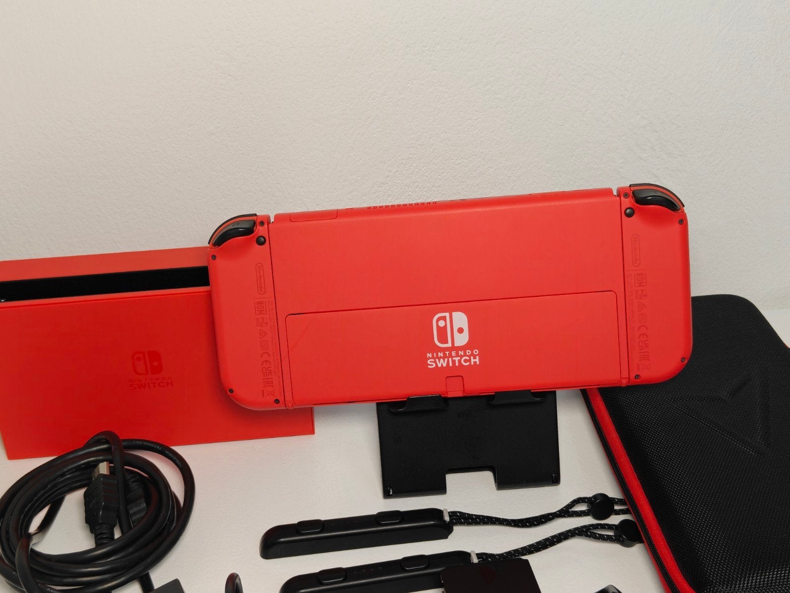 Nintendo Switch OLED - Mario Red Editie, Overige genres, 1 speler, Ophalen of Verzenden, Zo goed als nieuw