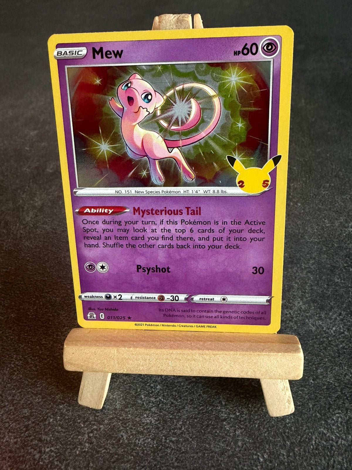 Mew Holo 011 Pokémon Celebrations, Ophalen of Verzenden, Zo goed als nieuw