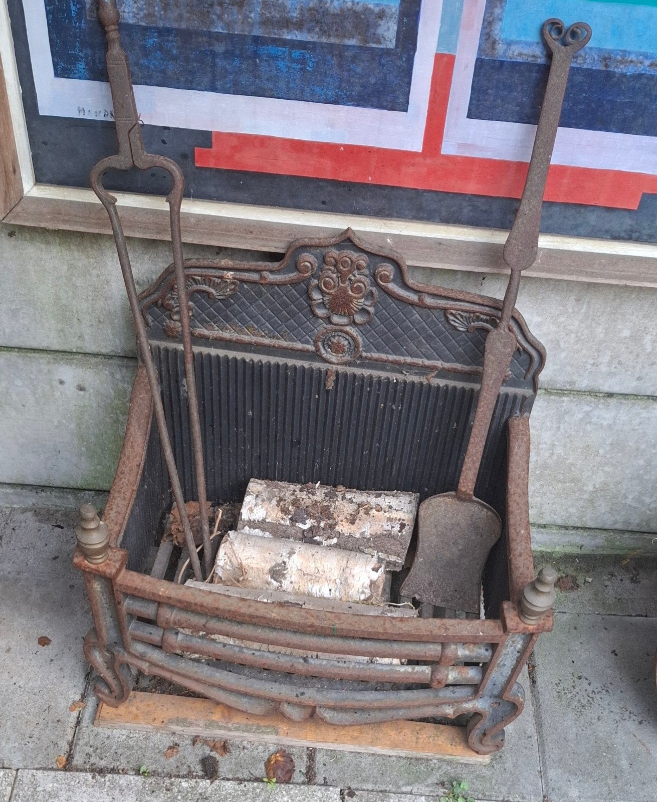 Antieke gietijzeren haardset met houtmand, Ophalen, Vintage, Metaal, Gebruikt