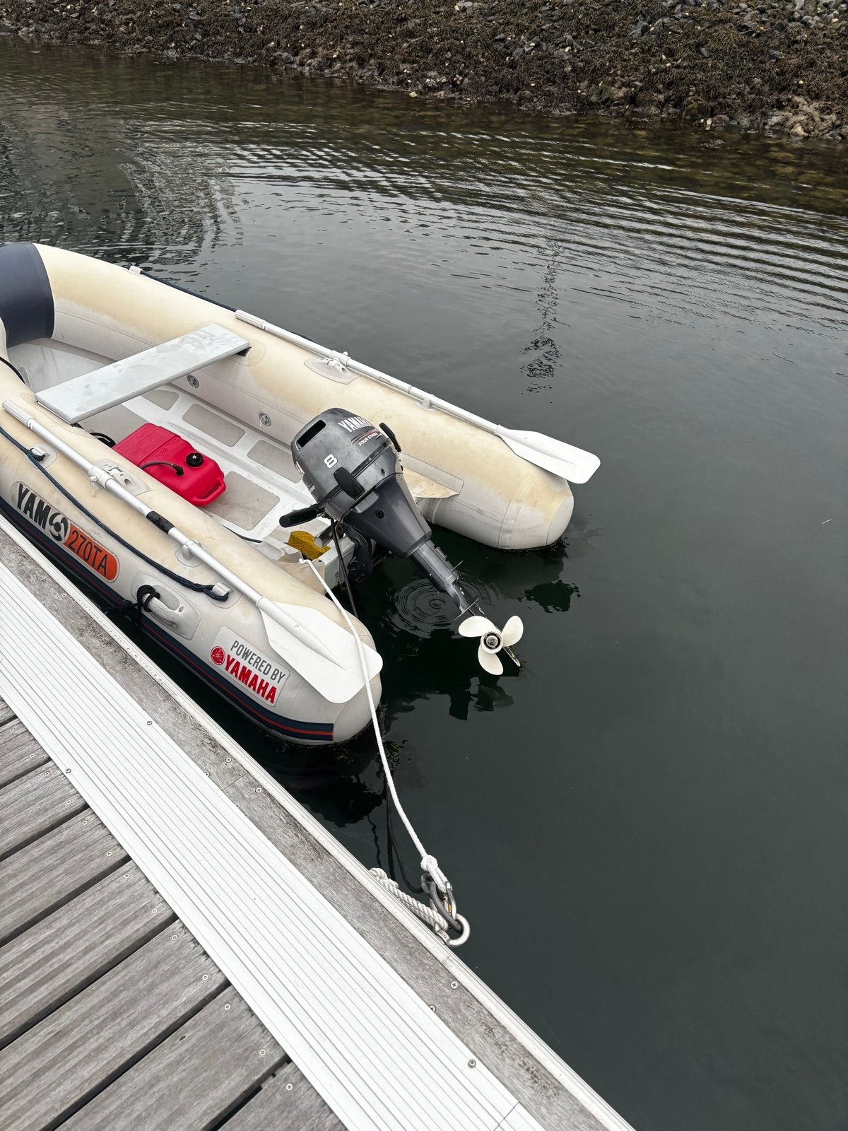 Yam 270TA rubberboot met Yamaha 8pk buitenboordmotor