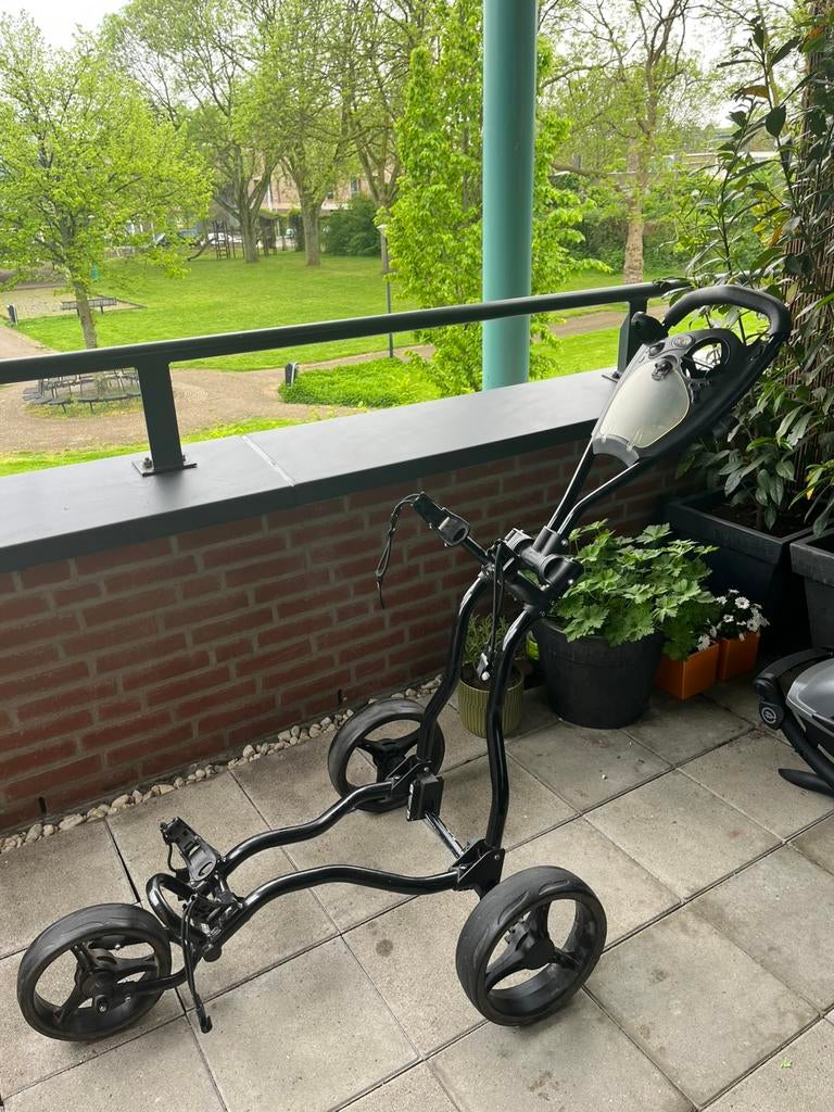 Elrey golf trolley 3-wiel inklapbaar, Sport en Fitness, Golf, Ophalen, Gebruikt, Golfkar