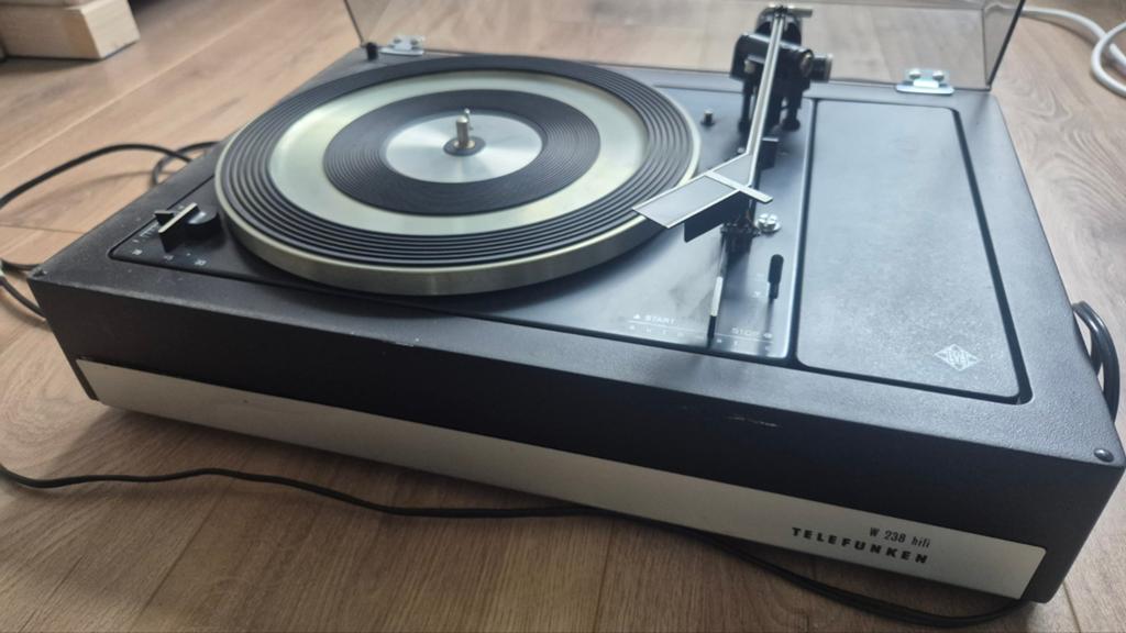Telefunken W238 hifi platenspeler, Ophalen of Verzenden, Zo goed als nieuw, Overige merken