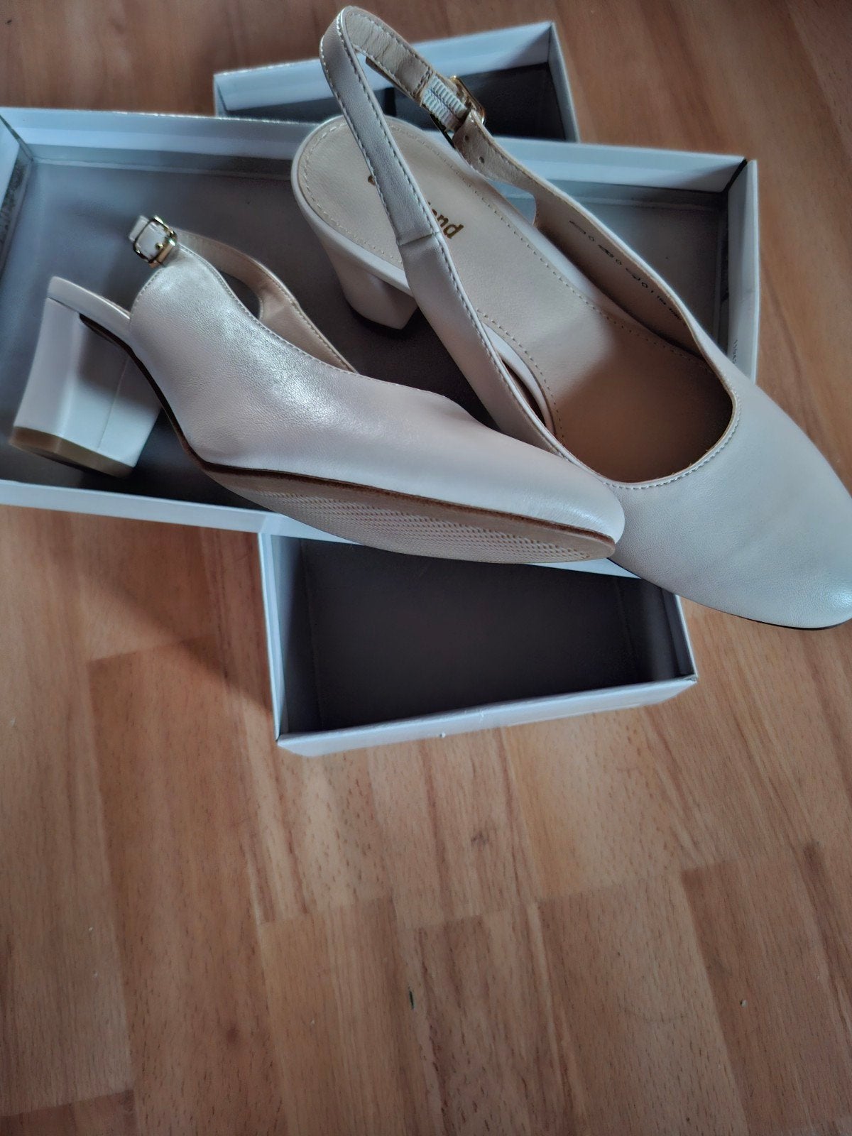 Slingback pumps nieuw, Pumps, Beige, Nieuw, Ophalen of Verzenden