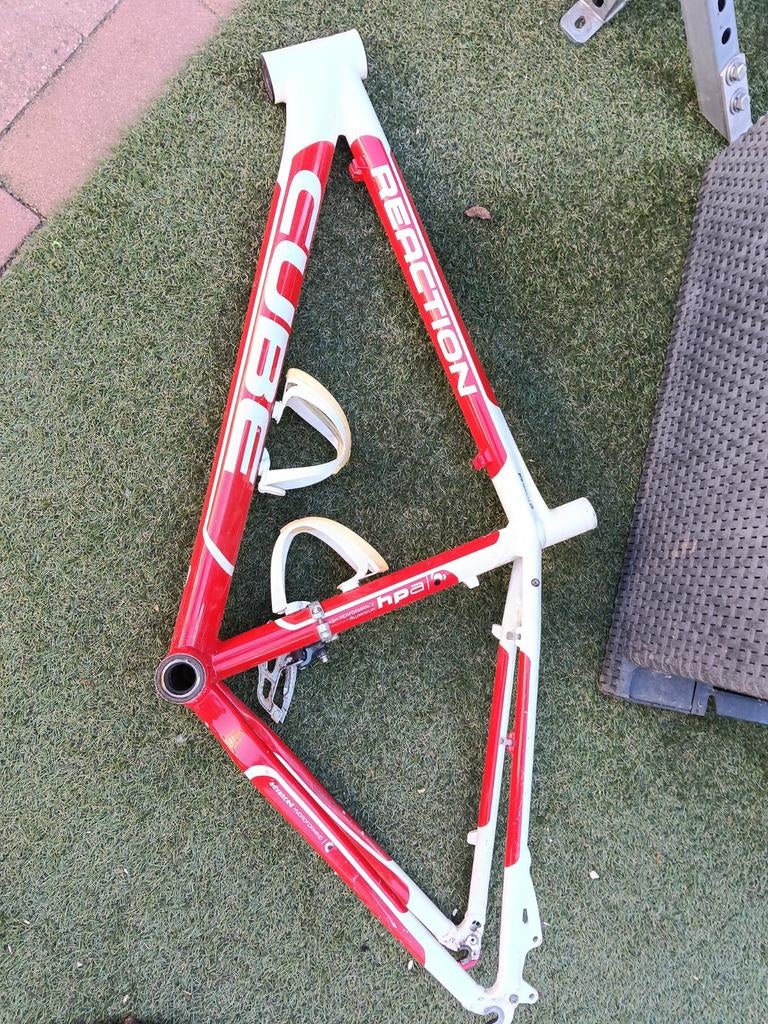 Cube Reaction HPA Fietsframe - Rood/Wit, Fietsen en Brommers, Fietsonderdelen, Frame, Gebruikt, Ophalen of Verzenden, Aluminium