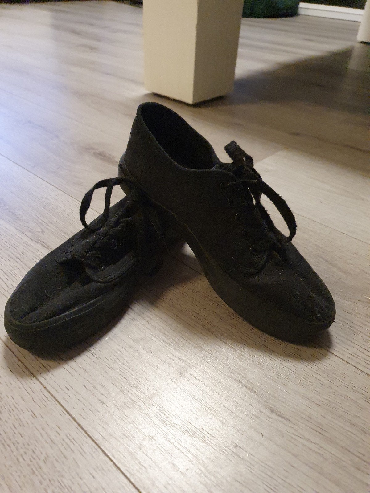 Zwarte sneakers maat 39, Zwart, Ophalen of Verzenden, Sneakers of Gympen, Zo goed als nieuw