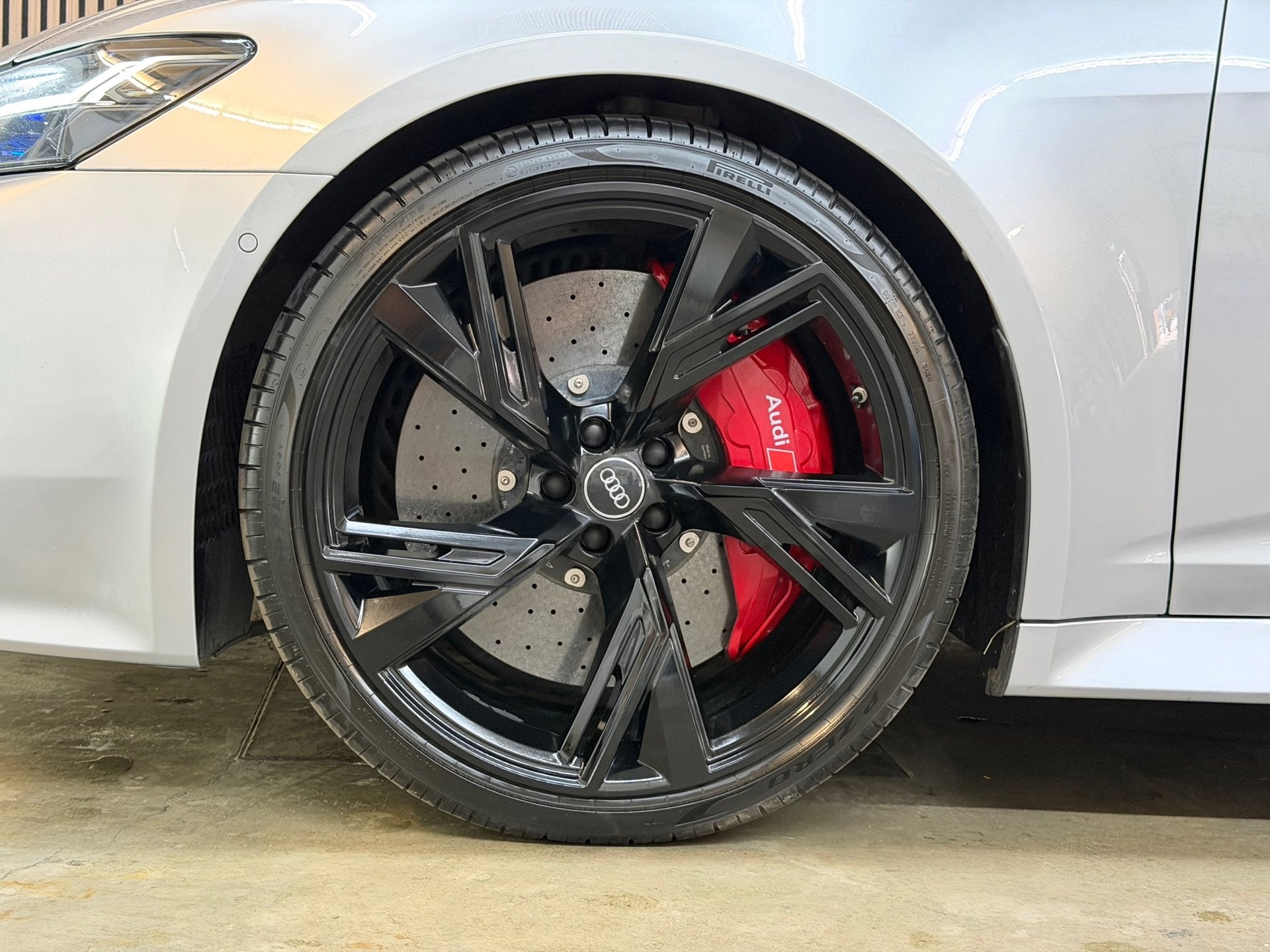 Audi A6 Avant RS 6 TFSI quattro 2020 KERAMISCH PANO B&O CARB, Auto's, Automaat, Dealer onderhouden, Gebruikt, 600 pk