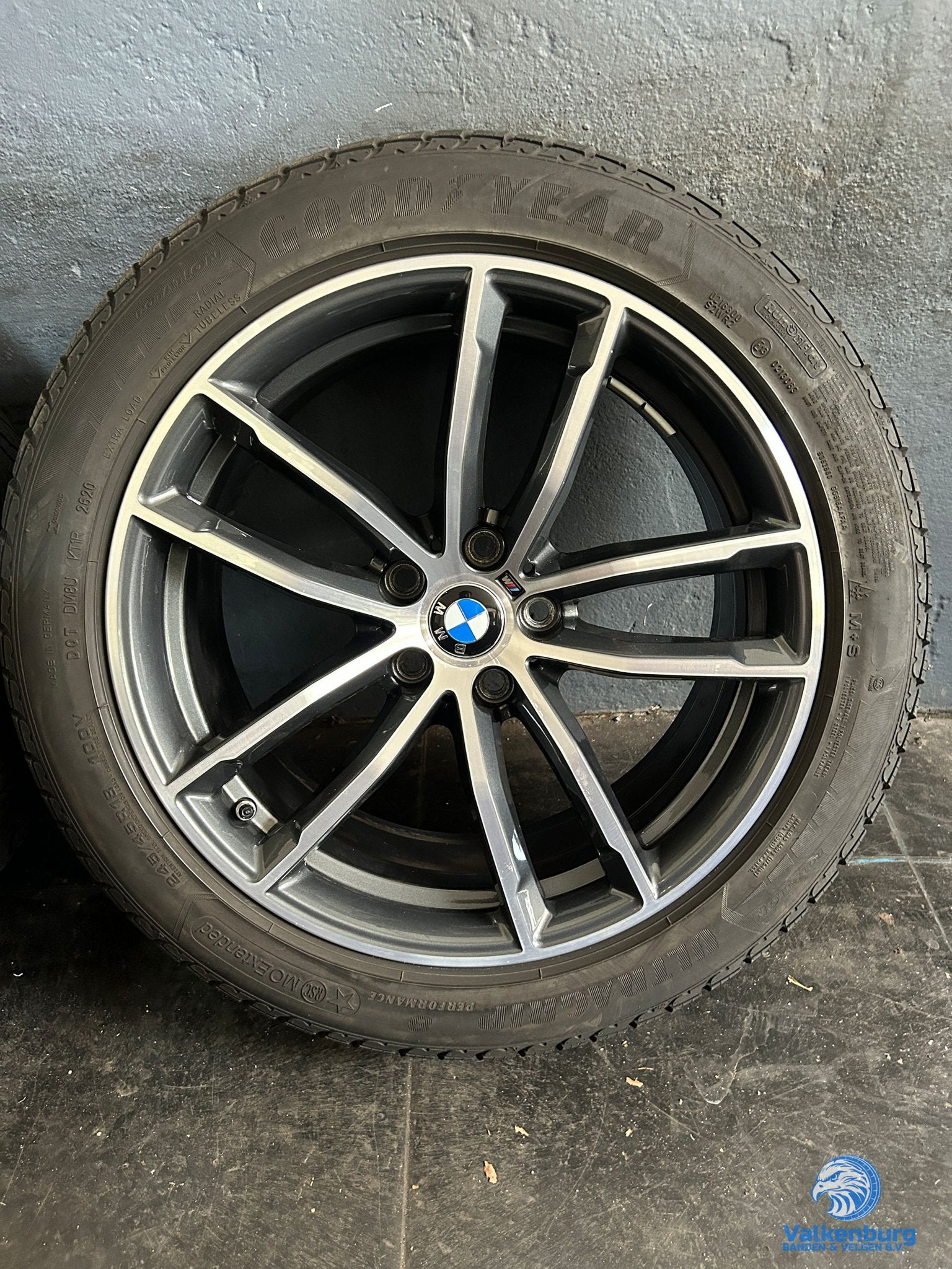 7-8mm! Originele BMW 5 serie G30 G31 Style 662M 18 inch antr, 18 inch, -, -, Banden en Velgen