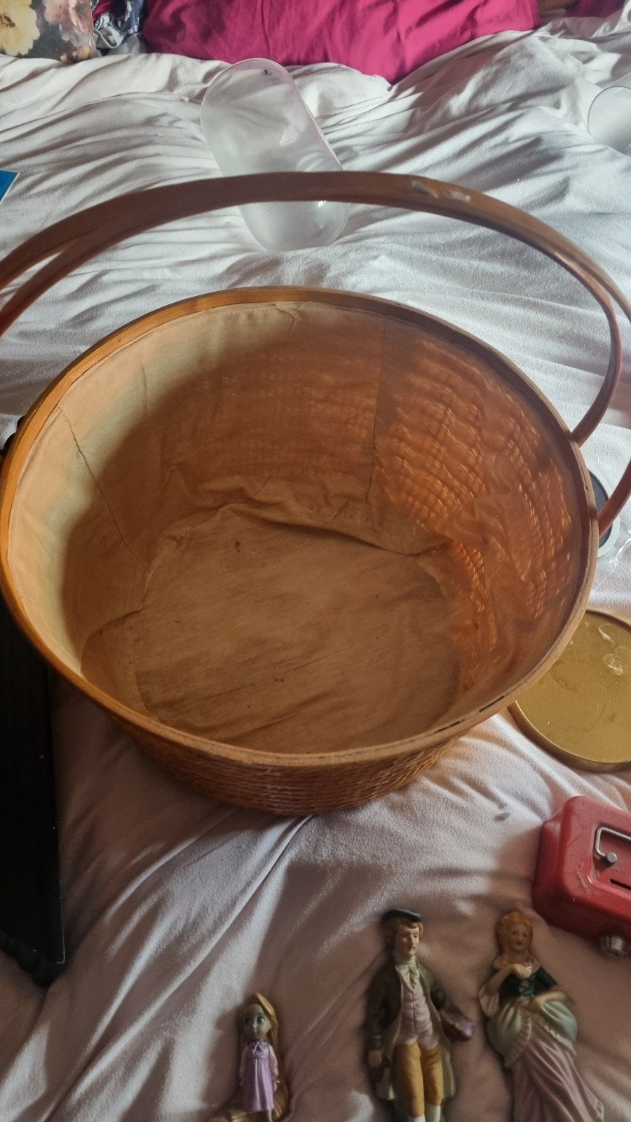 Grote rieten mand met hengsel, Gebruikt, Mand, Rond, Ophalen of Verzenden