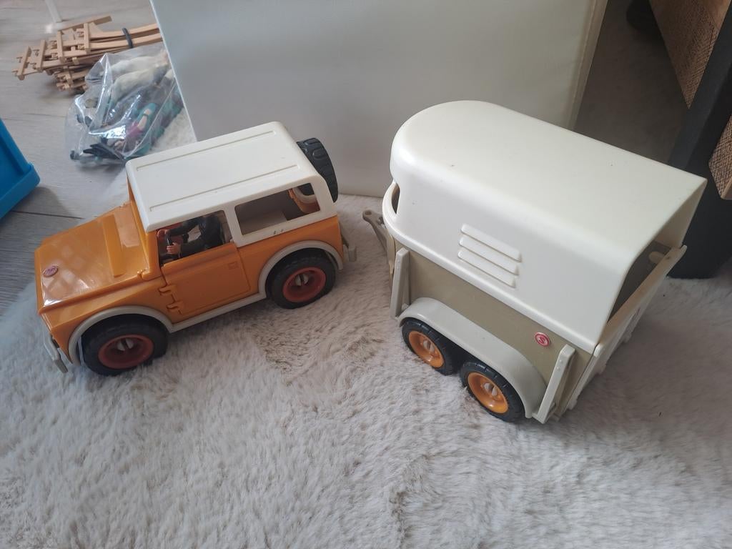 Schleich oude trailer met jeep, Ophalen of Verzenden, Gebruikt