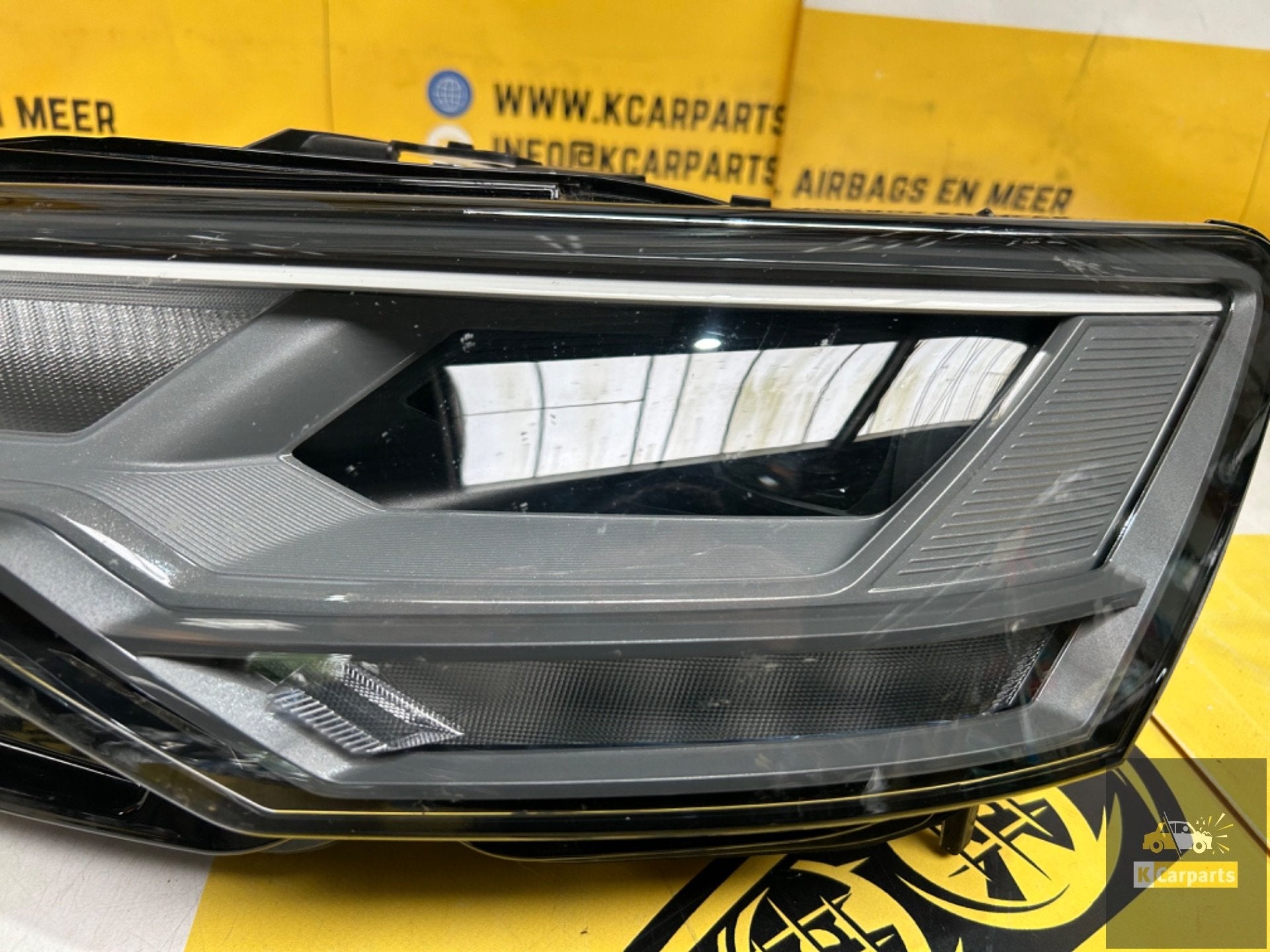 AUDI A6 4K VOLLED KOPLAMP LINKS 4K0941033 Compleet, Auto-onderdelen, Verlichting, Info@fabrikant.eu, Fabrikantstraat 1
1000 AA  Amsterdam, NL