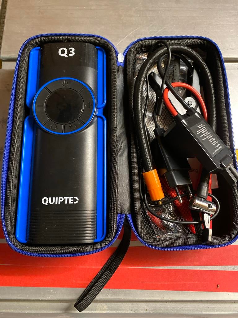 Quipted Q3 Draagbare Compressor & Jumpstarter, Auto diversen, Jumpstarters, Zo goed als nieuw, Ophalen of Verzenden