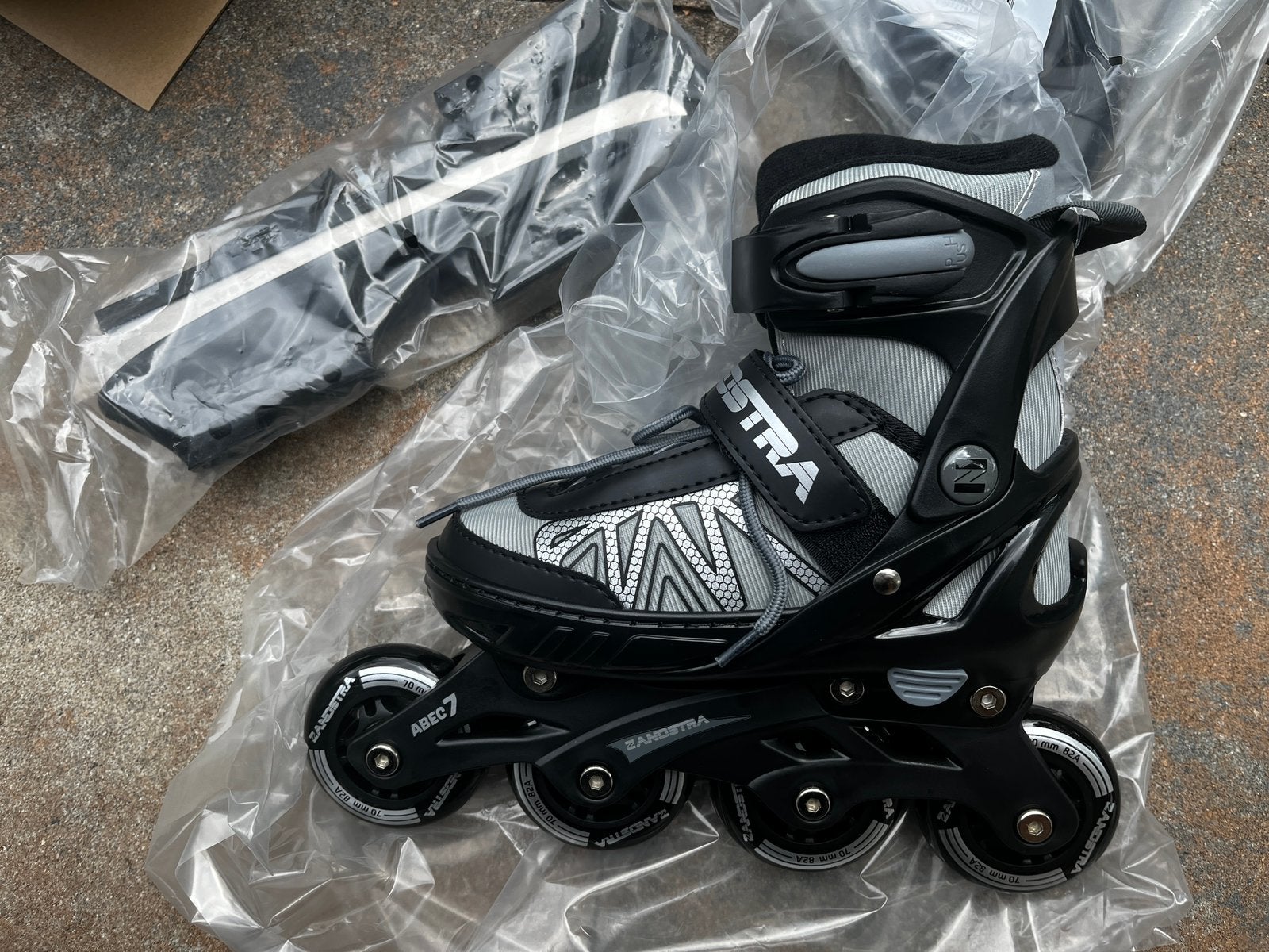 Zandstra 2 in 1 inline skates/ice skates nieuw., Sport en Fitness, Overige merken, Verstelbaar, Kinderen, Nieuw