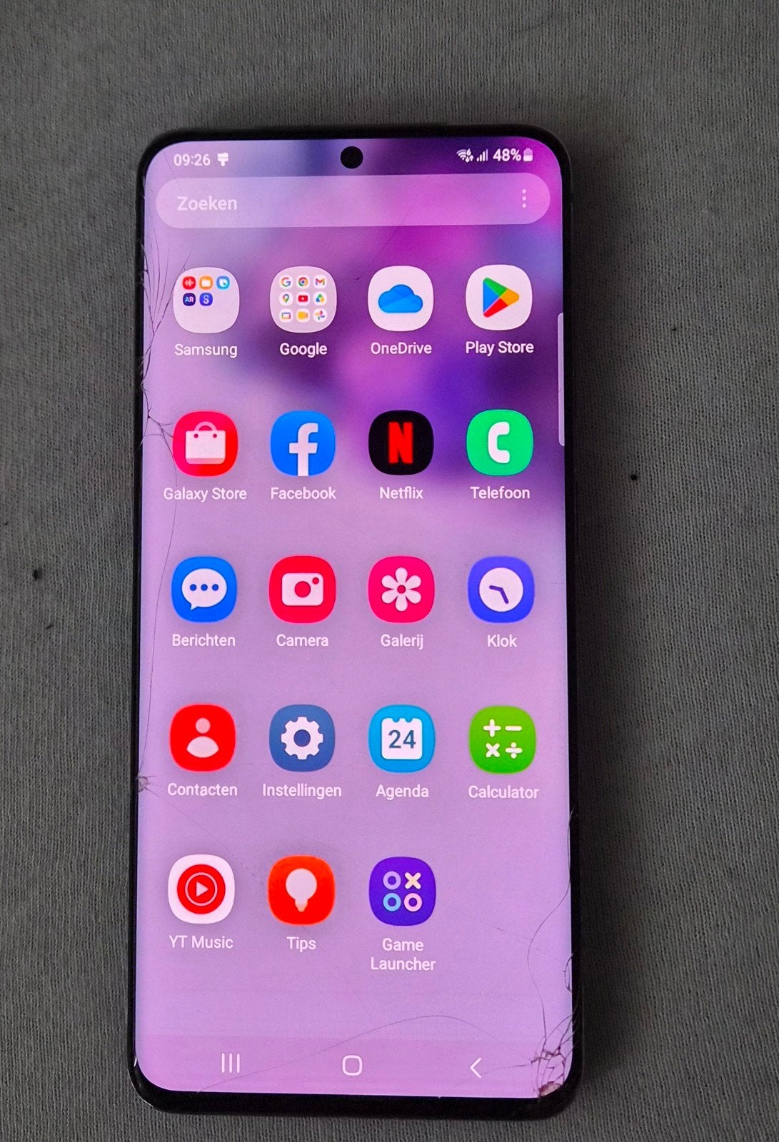 Samsung Galaxy S20 met beschadigd scherm en achterkant, Telecommunicatie, Mobiele telefoons | Samsung, Ophalen, Gebruikt, Galaxy S20