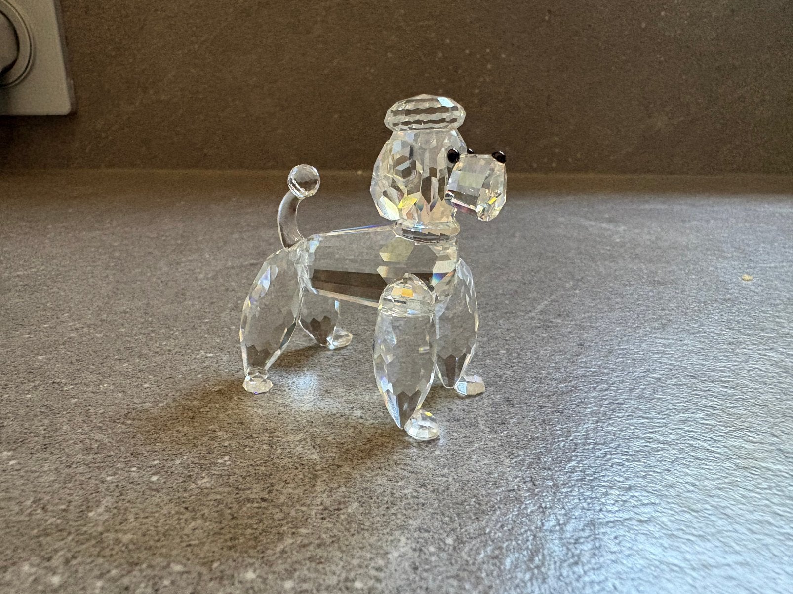 Swarovski Poedel Staand – 167571 – met originele doos, Verzamelen, Ophalen of Verzenden, Zo goed als nieuw, Figuurtje