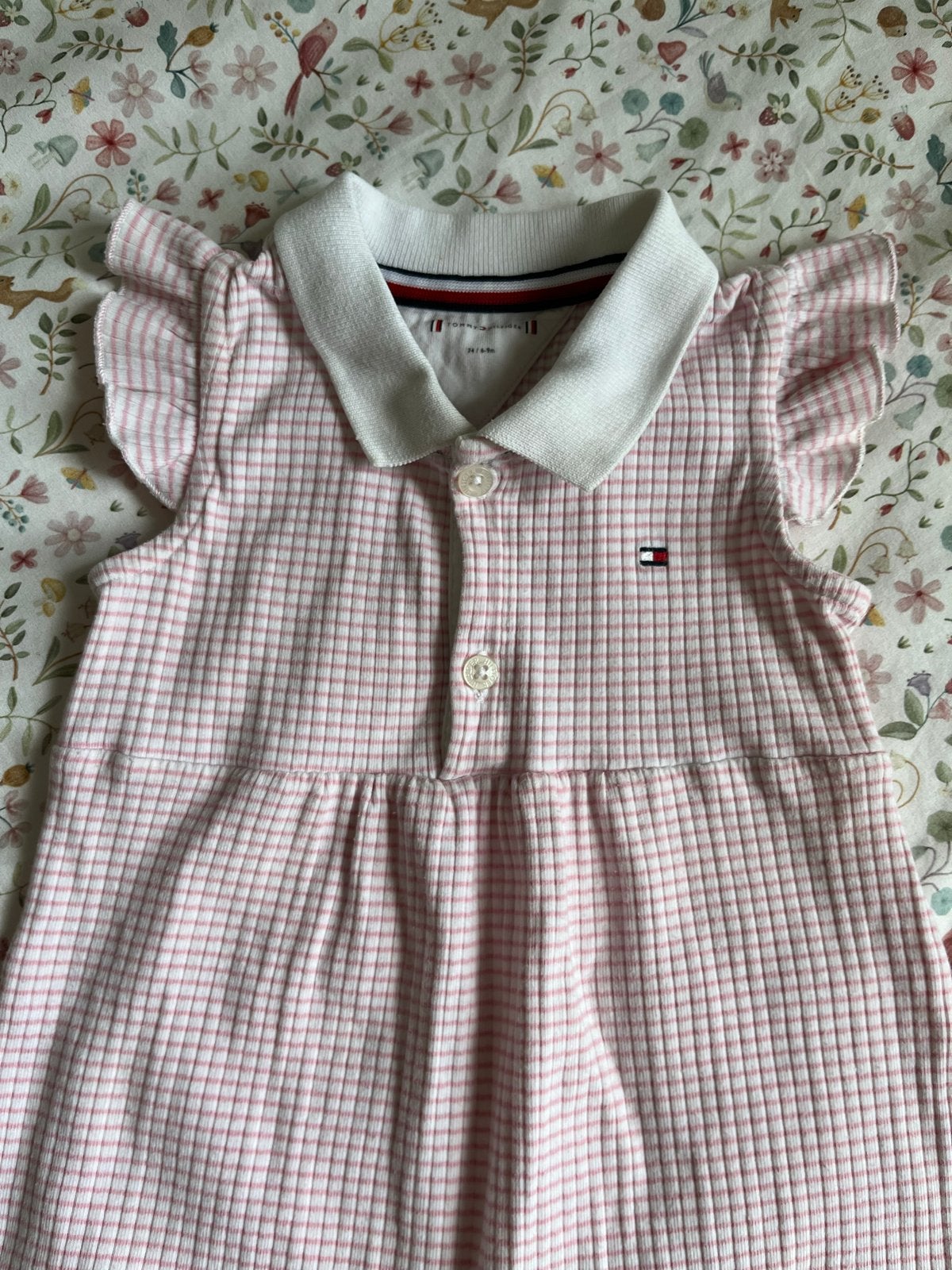 Tommy Hilfiger baby romper roze geruit - maat 74/80, Ophalen, Zo goed als nieuw, Meisje