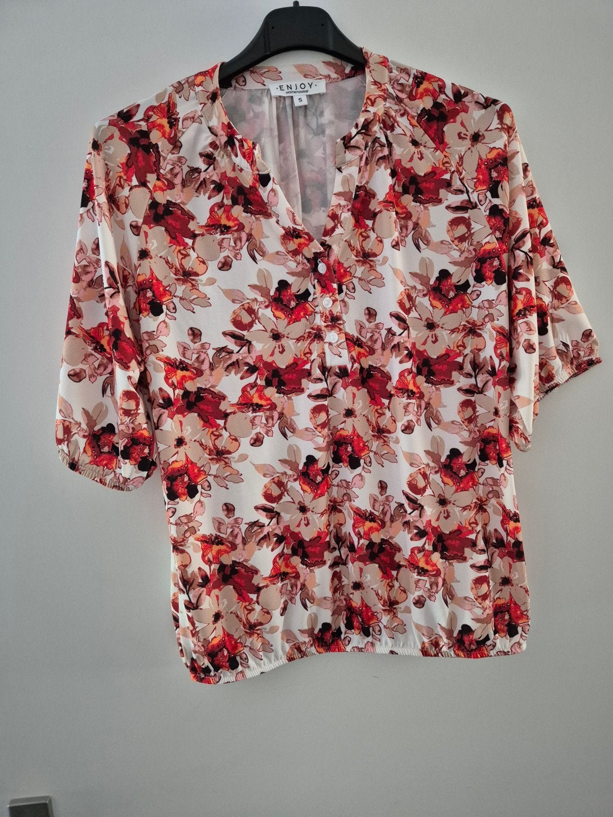 Prachtige  travelstof  blose  maat  S, Kleding | Dames, Blouses en Tunieken, Ophalen of Verzenden, Zo goed als nieuw, Maat 38/40 (M)