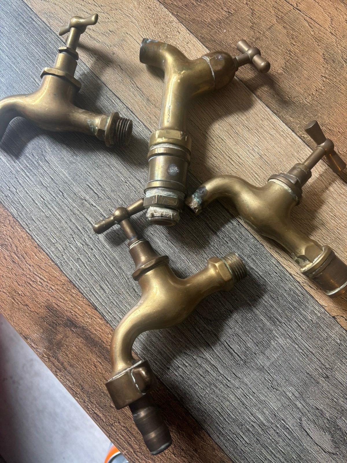 Antieke bronzen kranen, Ophalen of Verzenden, Gebruikt