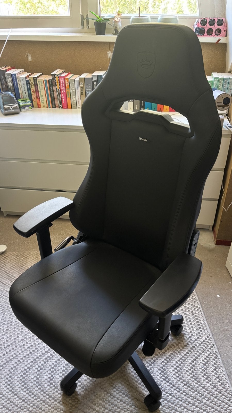 Noblechairs HERO ST Gaming Stoel - Zwart, Ophalen, Kunststof, Zwart, Zo goed als nieuw