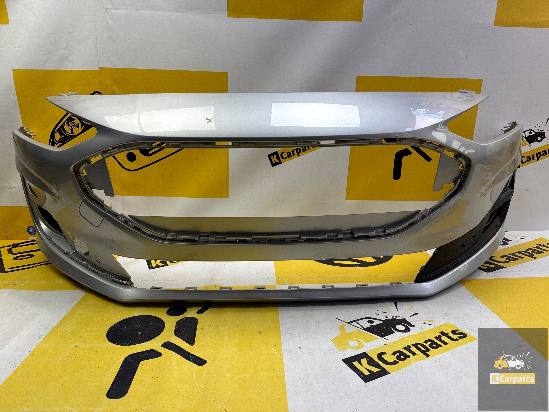 Ford Focus IV Facelift voorbumper NX7B-17C831-AA, Gebruikt, Voor, Info@ford.com, Ophalen of Verzenden
