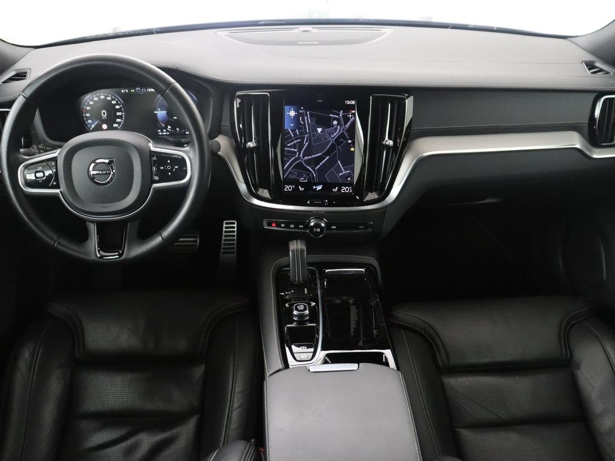 Volvo S60 2.0 Recharge T8 AWD R-Design | SOH 95,6% | 360 Cam, Auto's, Automaat, Gebruikt, Euro 6, 4 cilinders
