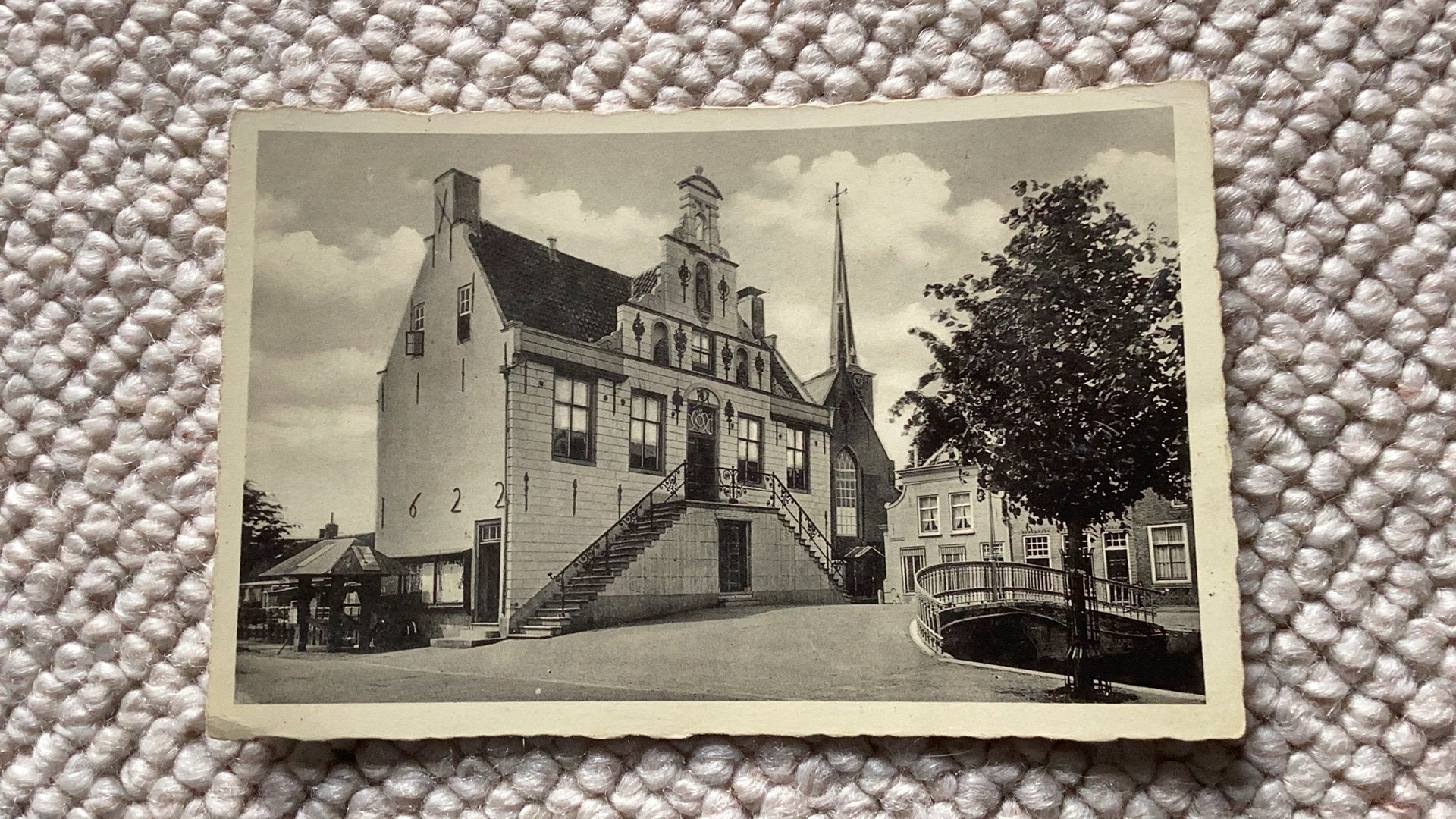 Ansichtkaart Oud-Beijerland Raadhuis met N.H. Kerk 1000, Ophalen of Verzenden, Voor 1920, Ongelopen, Zuid-Holland